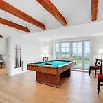 6 Bedroom Cozy In Vakantiehuis Grindsted
