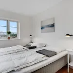 6 Bedroom Cozy In *