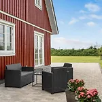 6 Bedroom Cozy In Grindsted